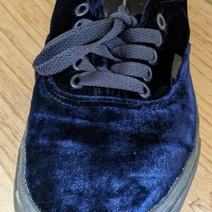 dark Blue Velvet Vans